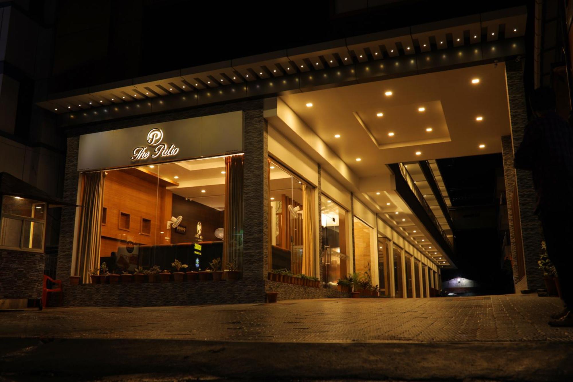 The Patio Thekkady Hotel Buitenkant foto