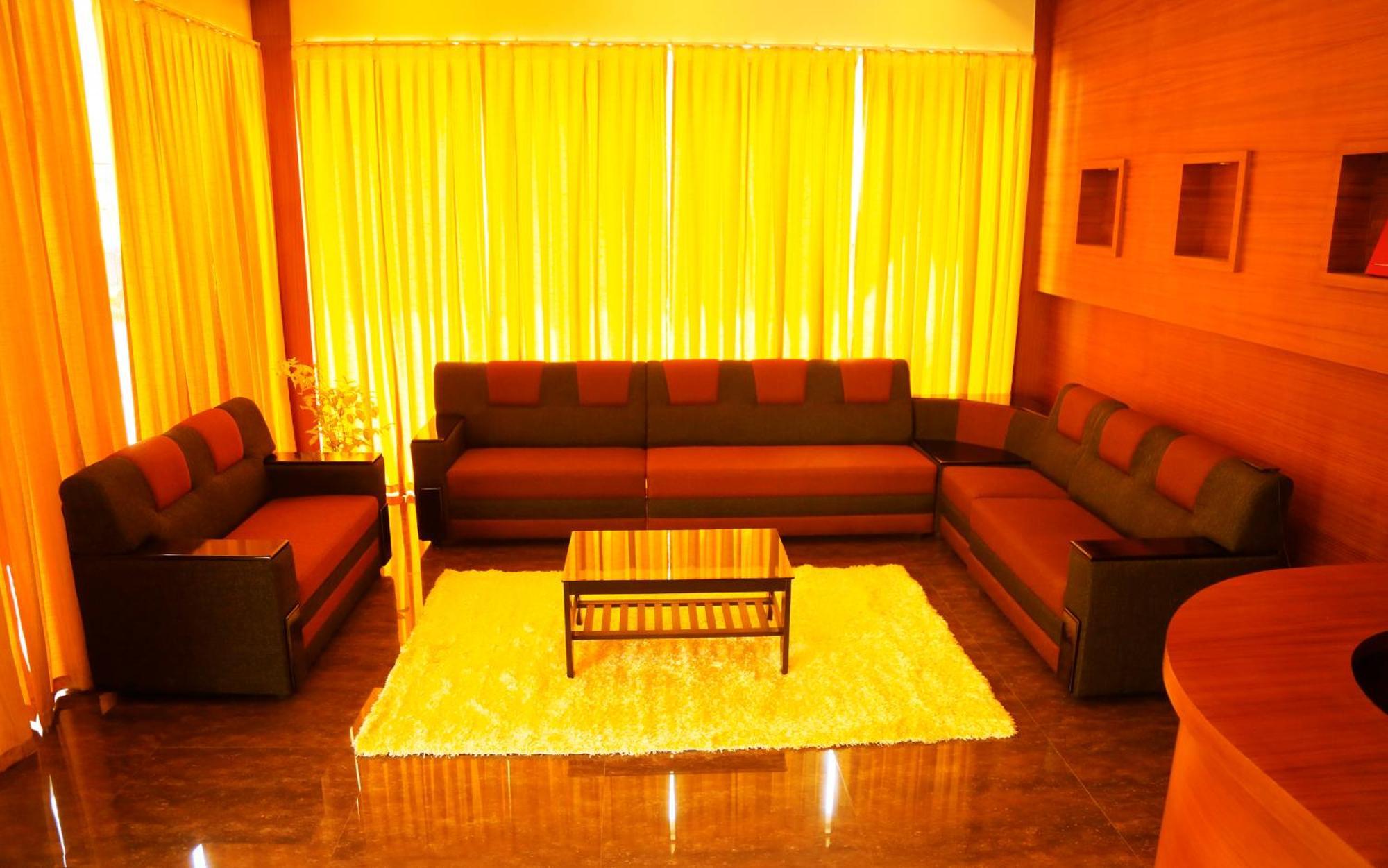 The Patio Thekkady Hotel Buitenkant foto